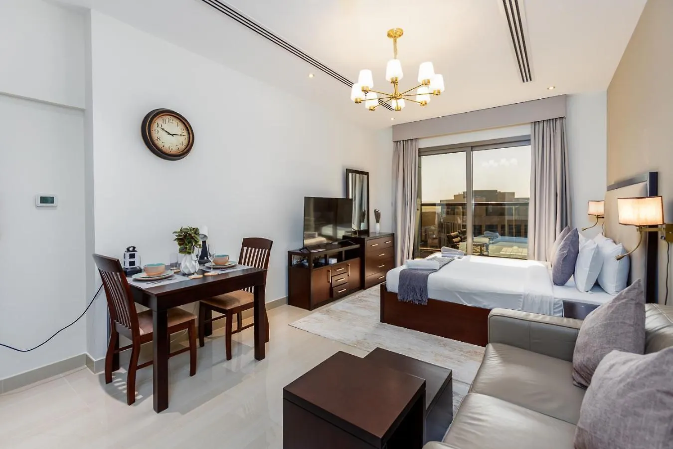 Serene Studio Apartment In Elite Downtown Residence - Allsopp & Allsopp Dubai